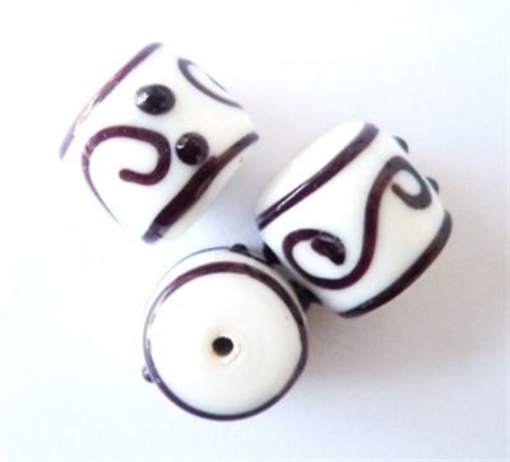  Exclusive Lampwork Beads