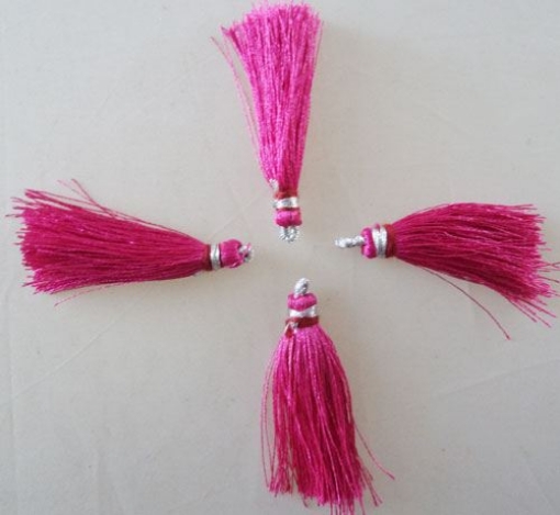  Silk Tassel