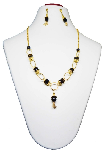 Gemstone Black Onyx Beads Necklace Set