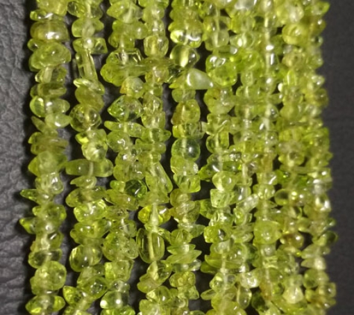 Peridot chips beads