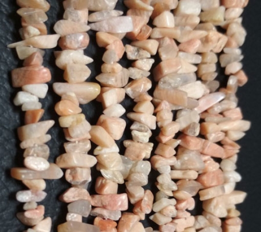 Sunstone chips beads