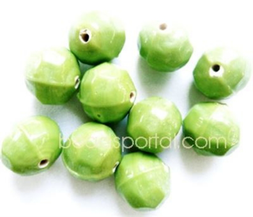 Glass Beads : Colour Options Available