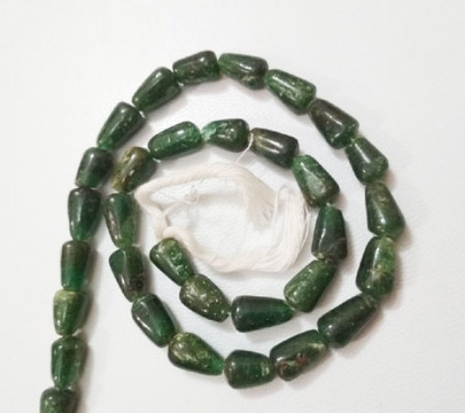 Picture of Green Aventurine top drilled drop beads
