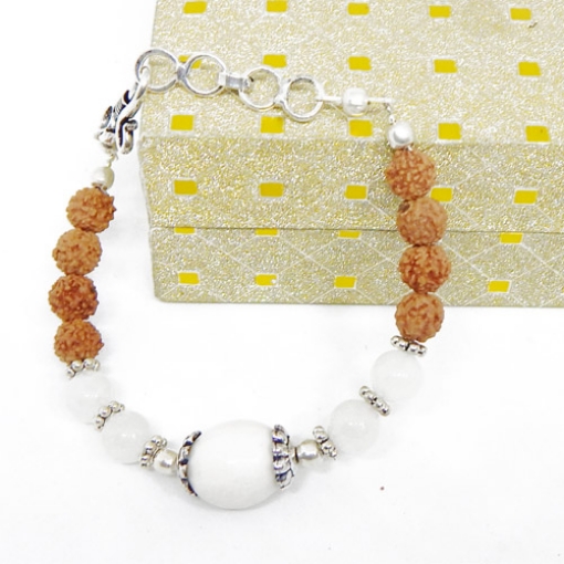 White Agate Tumble & Rudraksha Beads Bracelet