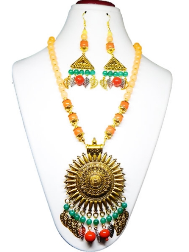 Necklace and Earrings Set